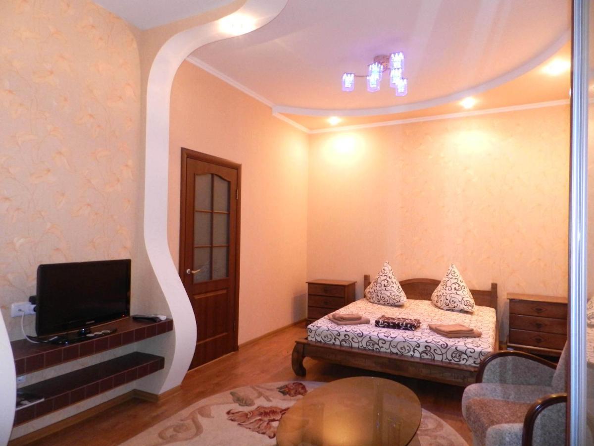 Zaporizhia 1-Room Luxury Apartment On Sobornyi Avenue 174-А, By Grandhome. Center מראה חיצוני תמונה