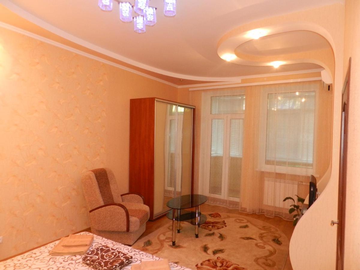 Zaporizhia 1-Room Luxury Apartment On Sobornyi Avenue 174-А, By Grandhome. Center מראה חיצוני תמונה